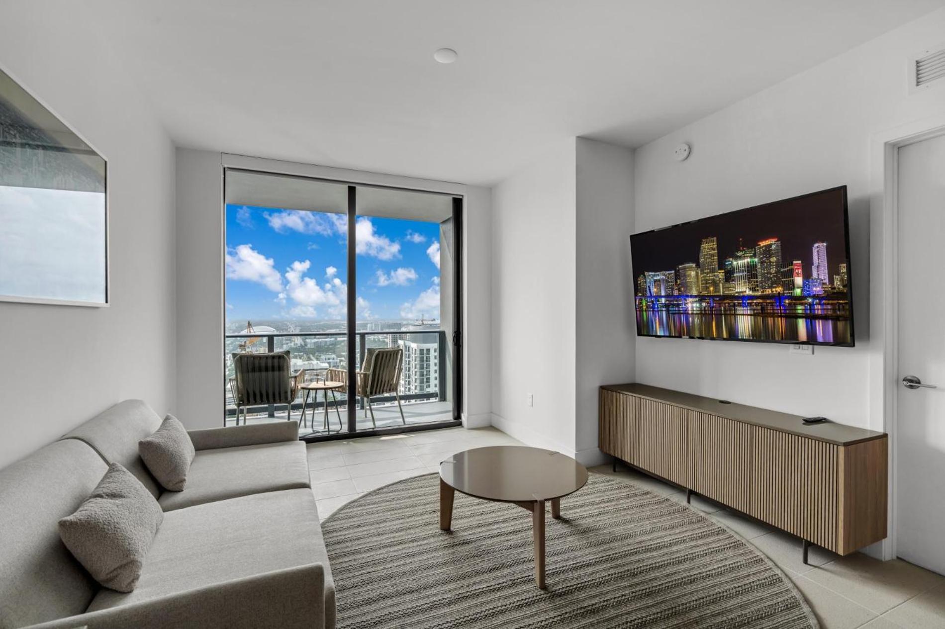 Modern 1Br Apartment With Breathtaking Views Heart Of Downtown Μαϊάμι Εξωτερικό φωτογραφία
